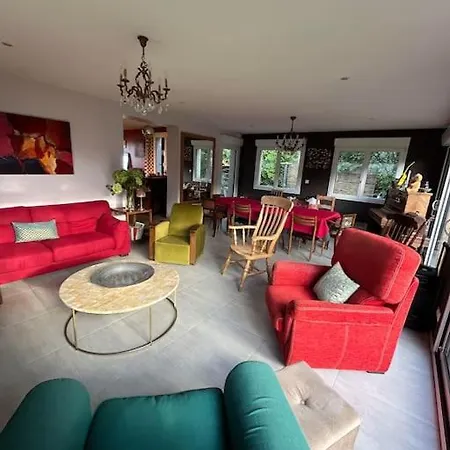 Lumineuse Proche וילה וויסאן