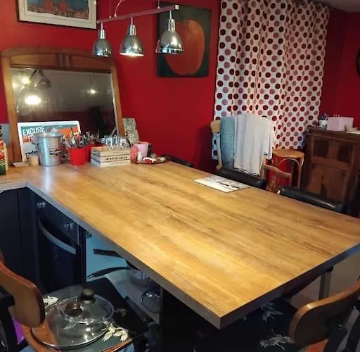 Lumineuse Proche Villa