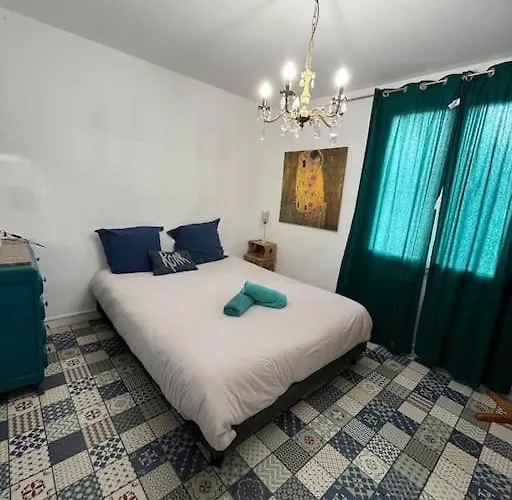 Lumineuse Proche Villa